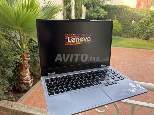 PC Portable Gaming Lenovo LOQ 15 RTX 4060