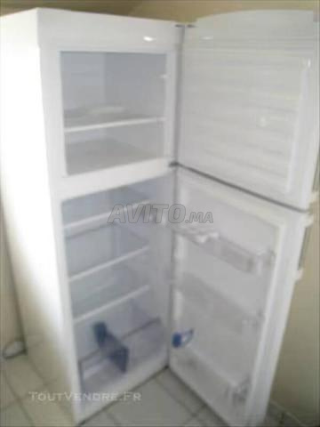 A vendre petit frigo-congélateur