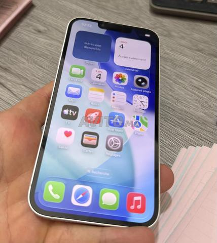 iPhone 13
