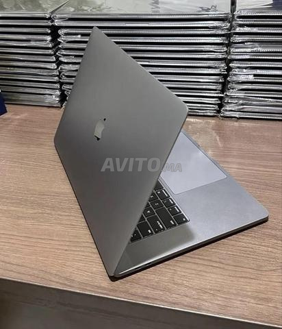 MACBOOK PRO 16’ I9 1TB SSD 16 RAM