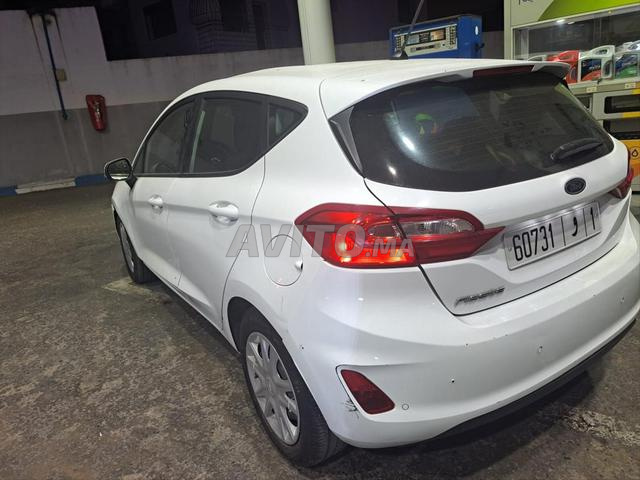 Ford Fiesta - 2