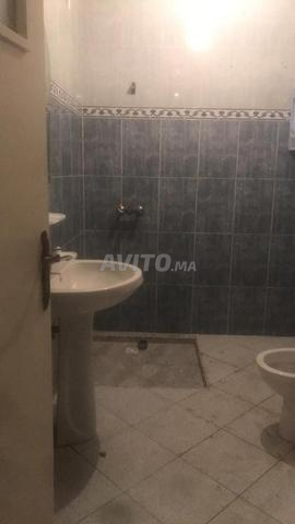 Apparemment à vendre - 2