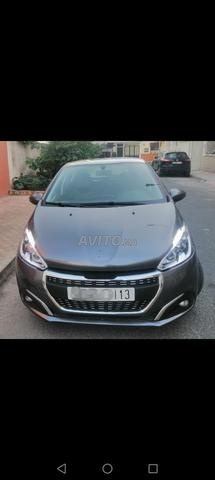 Peugeot 208 DIESEL modèle 2018