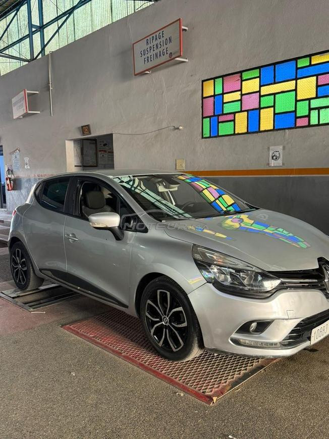 Clio 4 2021 Diesel  l3amra