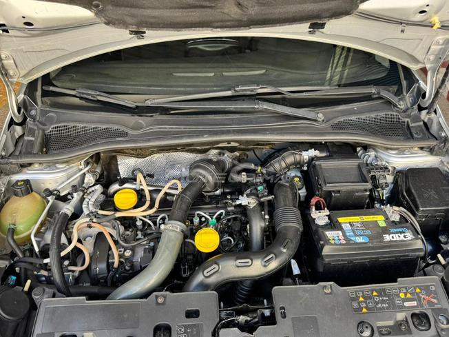 Clio 4 2021 Diesel  l3amra
