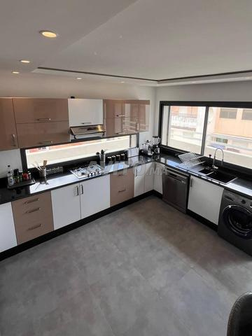 Appartement De Luxe de 274m² à Vendre à Kénitra - 2