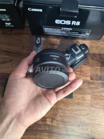 Canon R8 Camera Canon EF 50 mm - 2