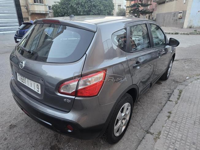 Nissan qashqai diesel 6 chv première main 
