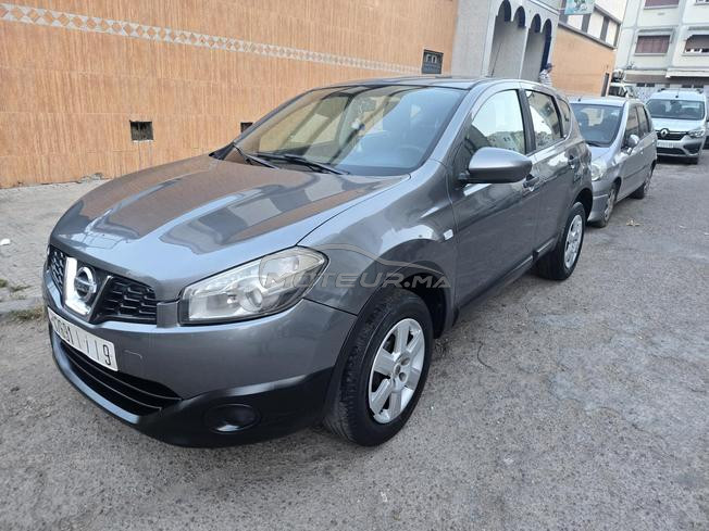 Nissan qashqai diesel 6 chv première main 
