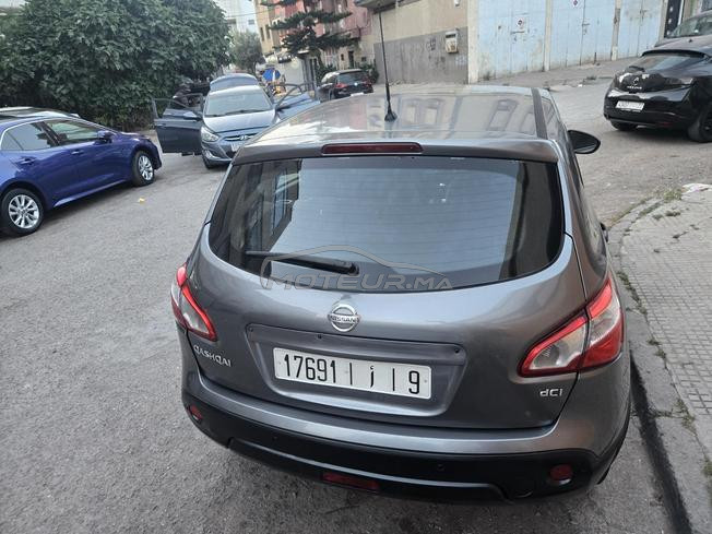 Nissan qashqai diesel 6 chv première main 
