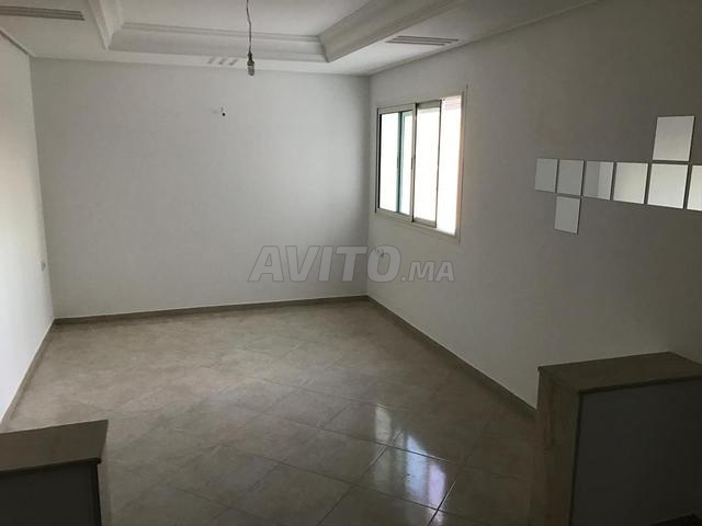 Appartement à louer 54 m² à Rabat - 2