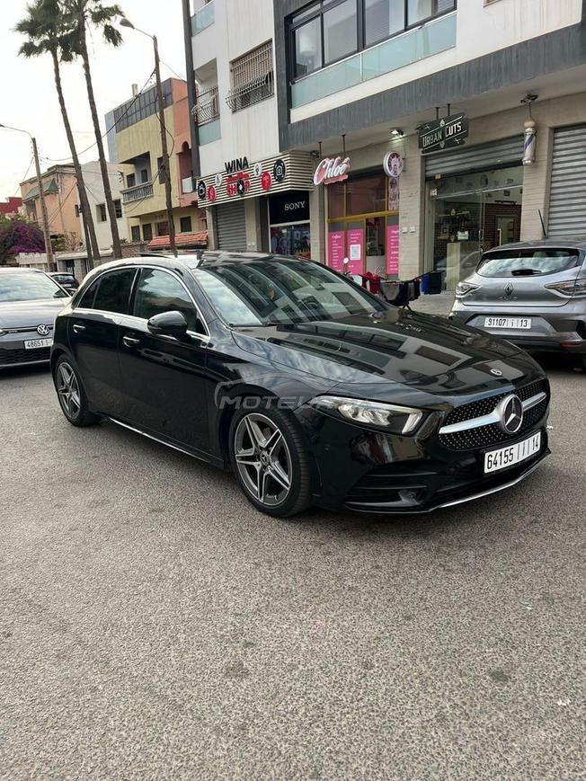 Je vends une classe A200 pack Amg model 2023