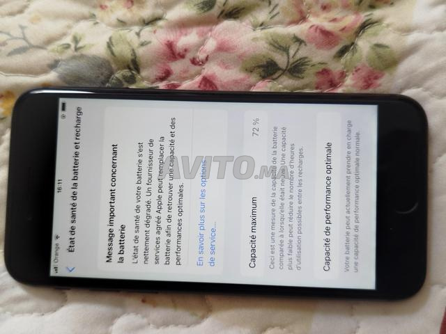 iPhone 8 état batterie 72% - 2