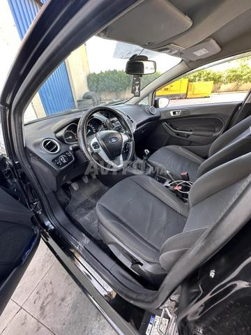 Ford Fiesta - 2
