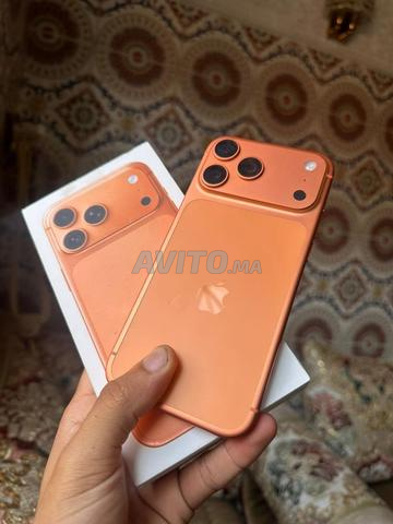 iPhone 17 Pro Max Sim