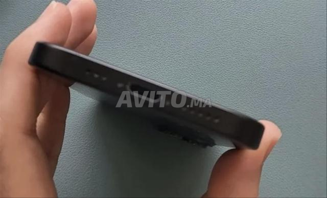 iPhone 15 128Go - 2