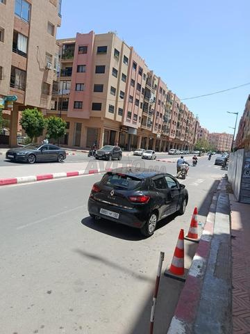 محل تجاري للبيع بحي الازدهار على الشارع الرئيسي - 2