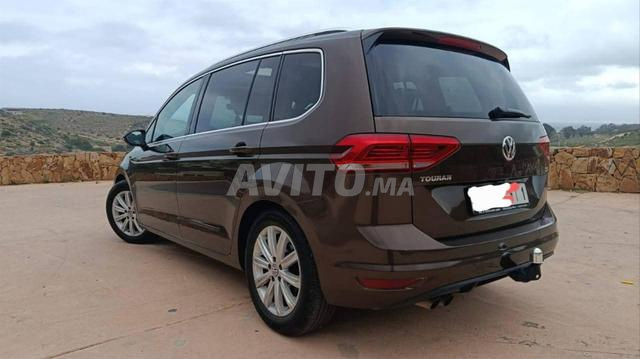 Volkswagen Touran 2 lettres diesel automatique