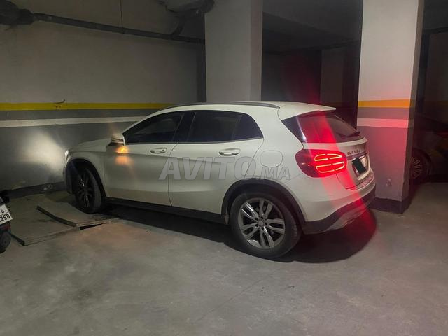 Mercedes GLA 180