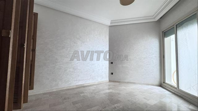 Appartement en hauteur dans résidence fermée
