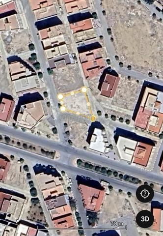 أرض 330م² 4 واجهات - 2