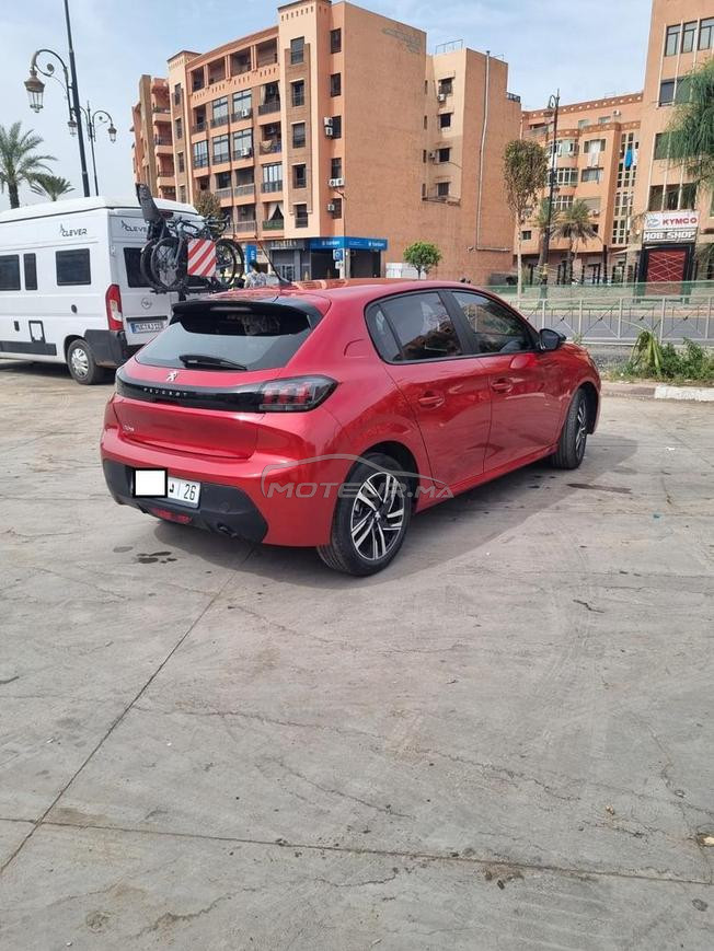 Peugeot 208 Diesel Manuelle 2024 à Marrakech