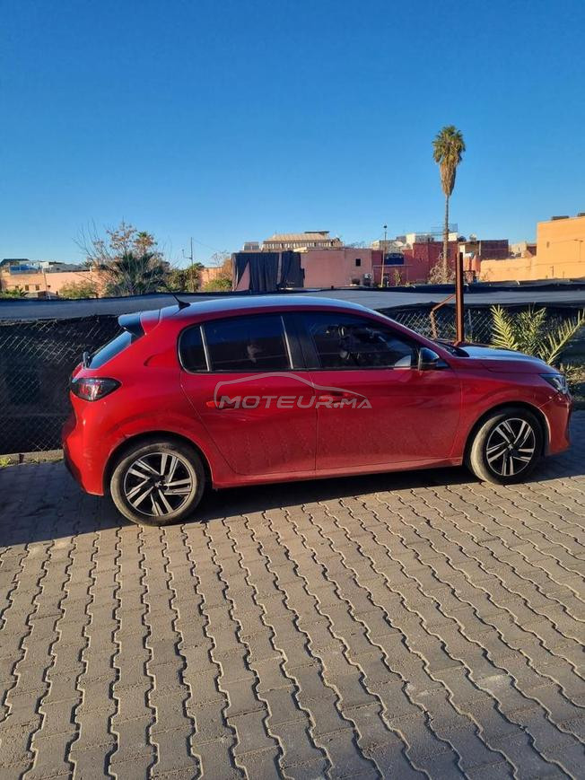 Peugeot 208 Diesel Manuelle 2024 à Marrakech