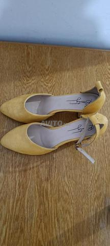 Chemise et chaussures à prix très raisonnable - 2