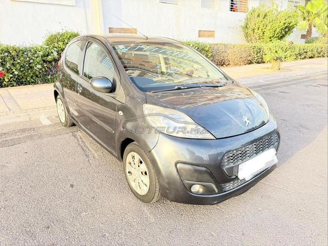 Peugeot 107 Essence Manuelle 2014 à Agadir