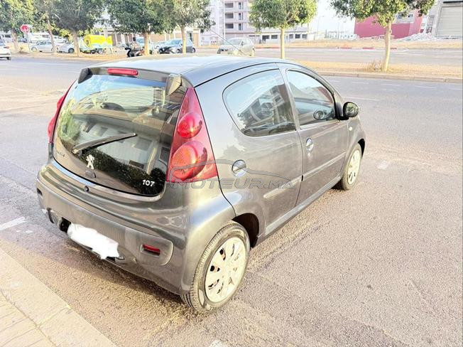 Peugeot 107 Essence Manuelle 2014 à Agadir