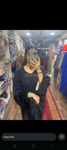 Vêtements pour femmes neufs, top