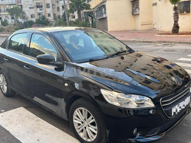 Peugeot 301 . 2015