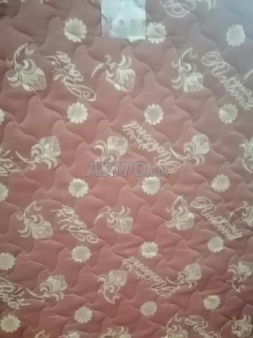 Matelas de type Richbond Rosa