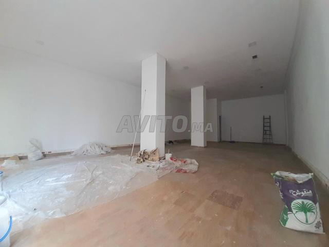 Local commercial 92 m² à Beauséjour 380v - 2