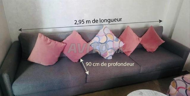 3 fauteuils en marron, Gris et Blanc ivoire - 2