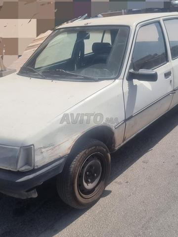 Peugeot 205 Essence Manuelle 1996 à Dcheira - 2