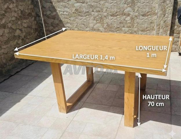 Bureau en très bon état