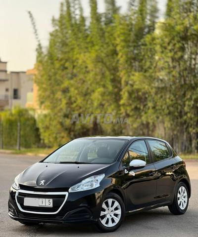 Peugeot 208 Like Clim 2017❣️