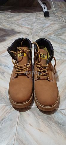 أحذية بوت ستايل CAT (Caterpillar) مازالت جديدة - 2
