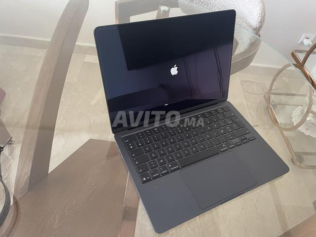 Apple MacBook Air M4 2025 16 Go 256 Go 24 cycles