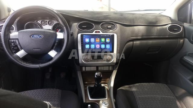 Ford Focus Diesel Ghia - 2