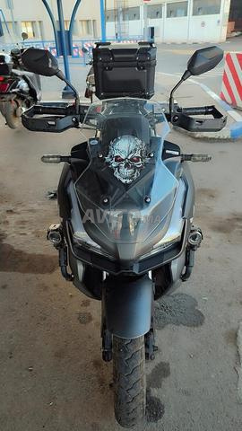 Moto 150i en bon état, qui veut acheter bienvenue - 2