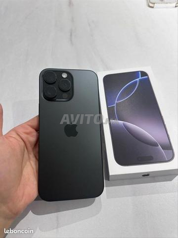 IPHONE 16 PRO 256G LA BATTERIE 100 / J'AI UN MAGASIN