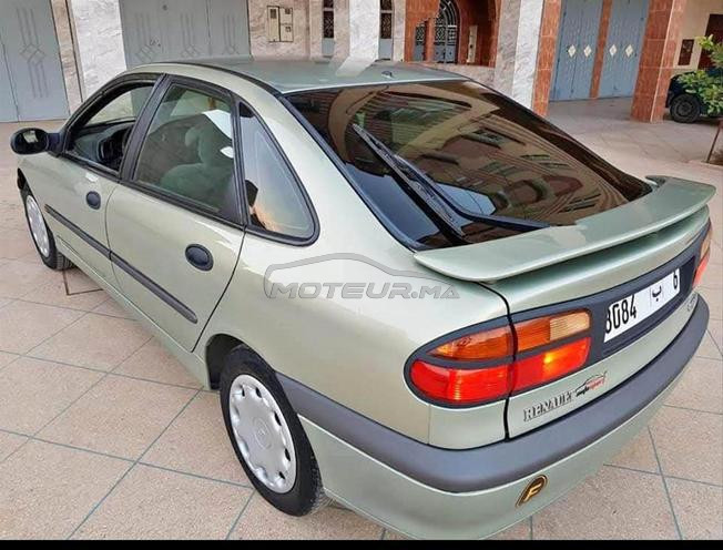 Renault Laguna Essence Manuelle 1994 à Nador
