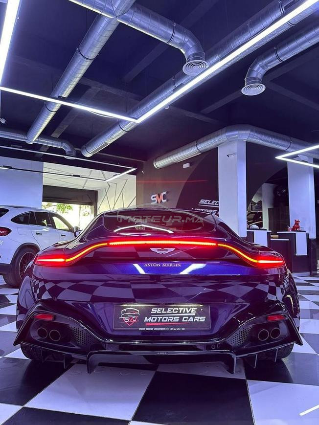 Aston Martin 
