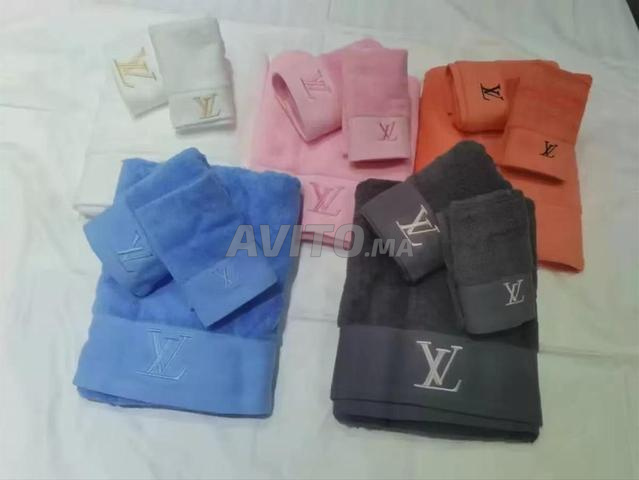 حقيبة LV8430 بألوان لويس فويتون LV8430