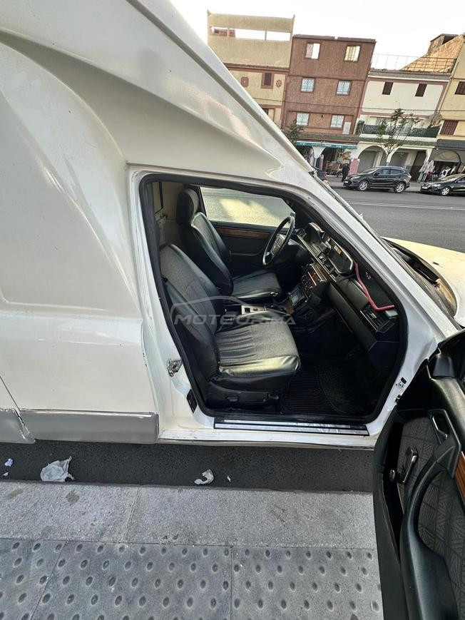 Mercedes-Benz 230 Diesel Manuelle 1995 à Agadir
