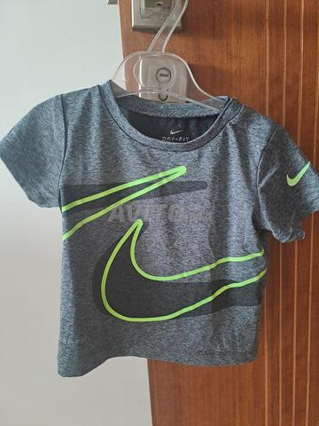 Ensemble Nike original short et t-shirt 9-12 mois - 2