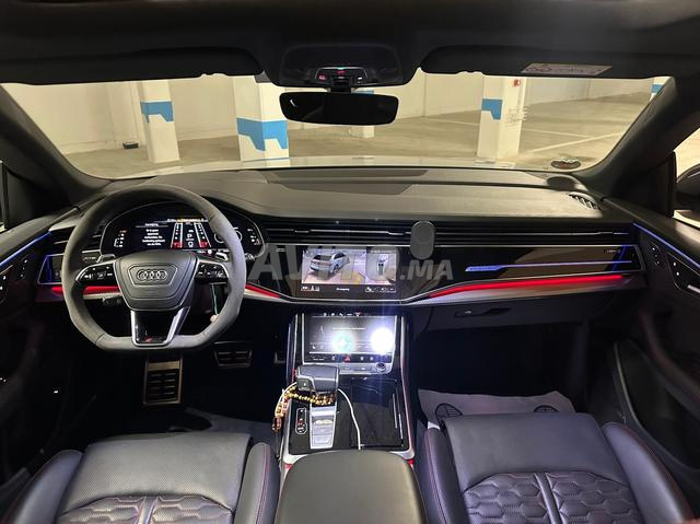 AUDI RSQ8 PERFORMANCE 2025