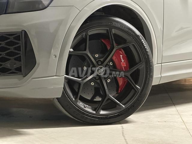 AUDI RSQ8 PERFORMANCE 2025